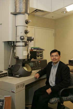 Lloyd Tran- Scanning Electron Microscope